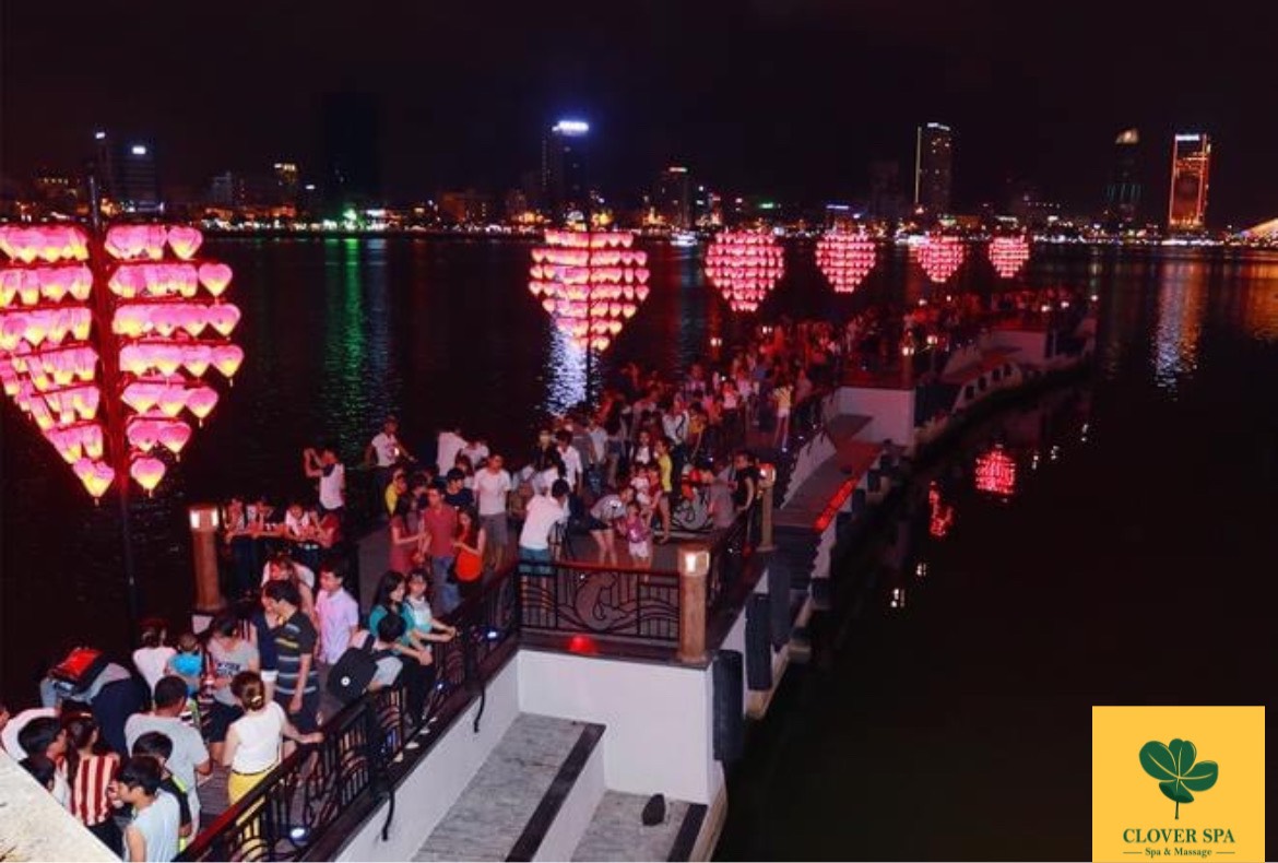 cầu tình yêu được đông đảo giới trẻ lựa chọn